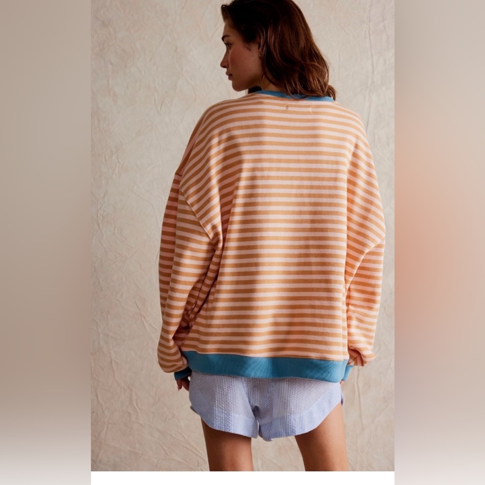 🧡💙FREE PEOPLE STRIPPED OVERSIZED CREW NECK SWEATSHIRT - Picture 5 of 12